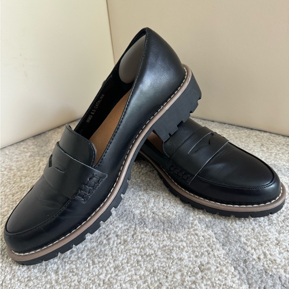 DV by Dolce Vita Loafers - Picture 3 of 4